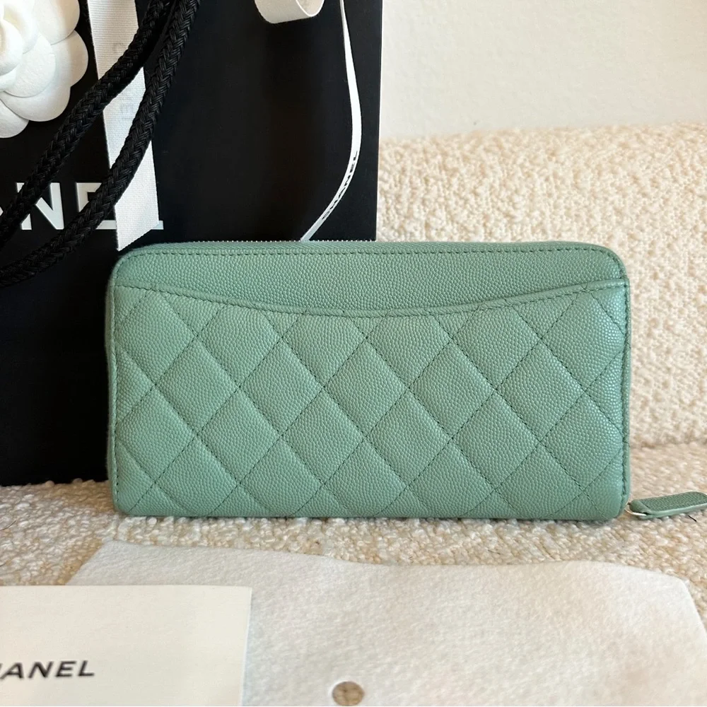 Chanel Zip Around Wallet | Sea Foam Green - Picture 6 of 11